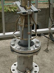 各社対応圧力伝送器・圧力式水位計加圧試験容器